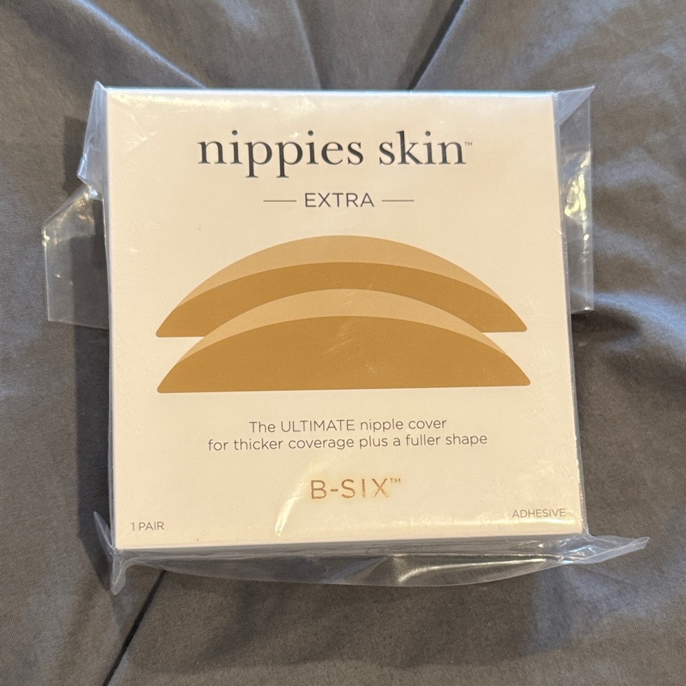B-Six Nippies Skin Extra b-full adhesive